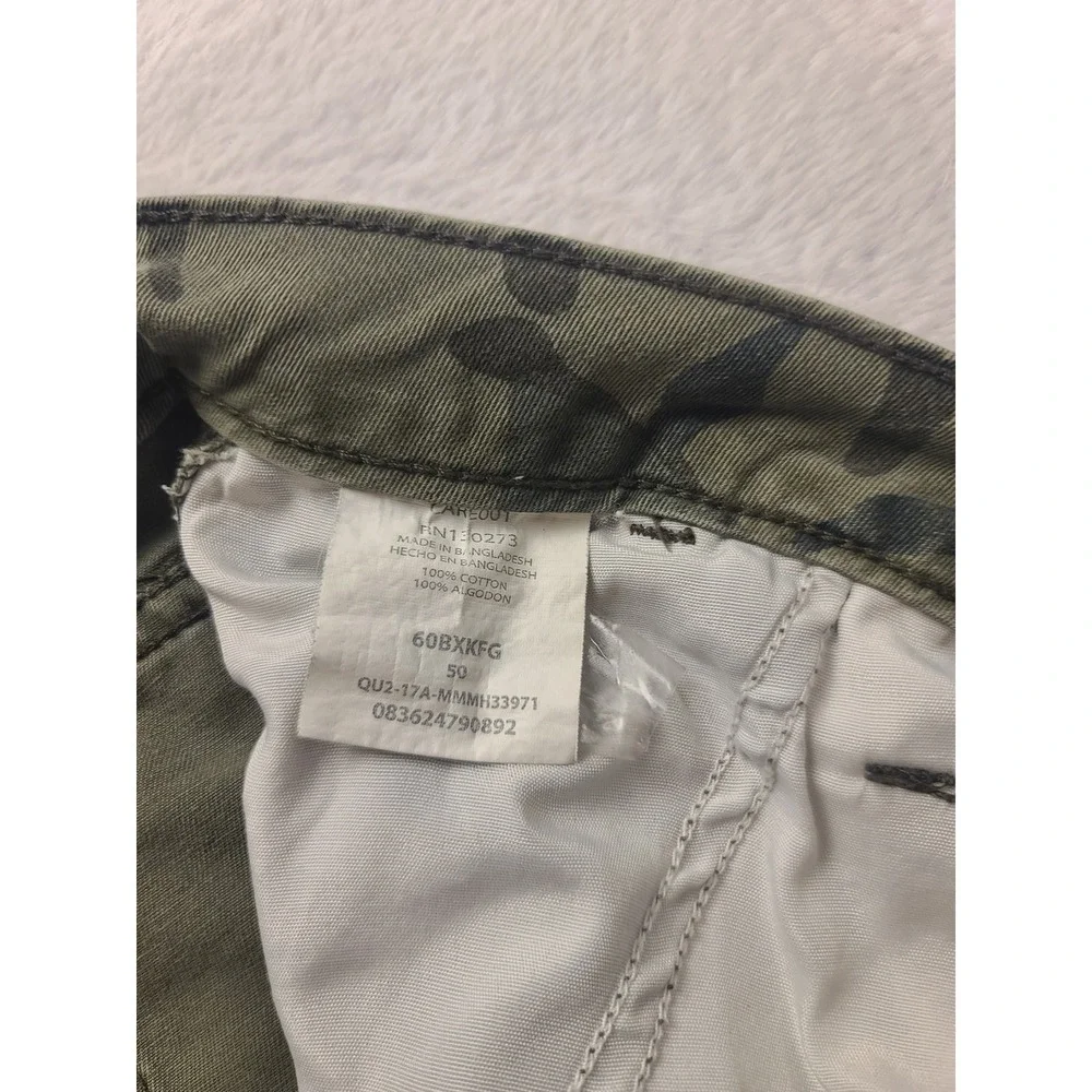 Wrangler Men's Camouflage Cargo Shorts Green Tiger Stripe 6-pocket Size 50